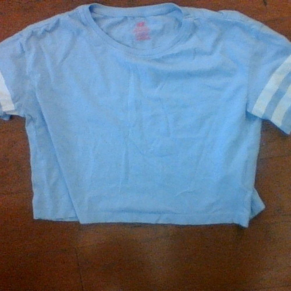 Blue H&M cropped top